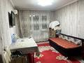 1-комнатная квартира · 33 м² · 2/5 этаж, мкр Акбулак 25 — Остановки торговый,оптика,школа ,садик,жеңіс парк,супермаркет Даниал даму.Сухая ,чистая,не угловая. за 8.5 млн ₸ в Таразе