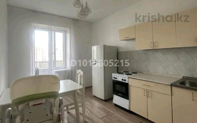 1-комнатная квартира · 48 м² · 7/9 этаж, Ломова за 150 000 ₸ в Павлодаре — фото 2