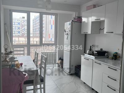 3-бөлмелі пәтер, 93 м², 2/6 қабат, мкр Шугыла, Жунисова 2/13, бағасы: 45 млн 〒 в Алматы, Наурызбайский р-н