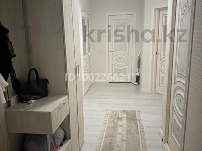 Продажа квартир в Мангистауской обл.: 2-комнатная квартира · 80 м² · 6/7 этаж, 19-й мкр, 19-ш/а. за 27.5 млн 〒 2-комнатная квартира · 80 м² · 6/7 этаж, 19-й мкр, 19-ш/а. за 27.5 млн 〒 в Актау
