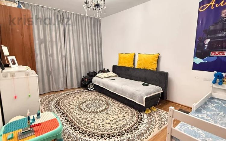 2-комнатная квартира · 60 м² · 5/10 этаж, Азербаев 14 за ~ 27.6 млн ₸ в Астане, Сарайшык р-н — фото 2