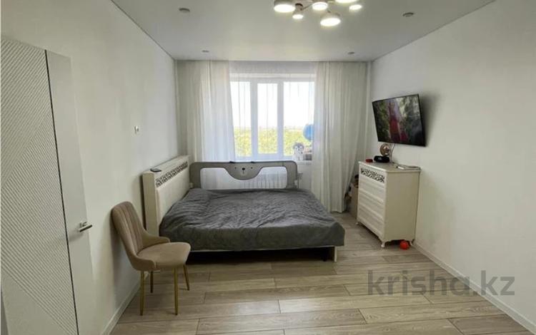 1-комнатная квартира · 40.8 м² · 4/5 этаж, Майкудук, мкр Голубые пруды за 22.5 млн ₸ в Караганде, Алихана Бокейханова р-н — фото 2