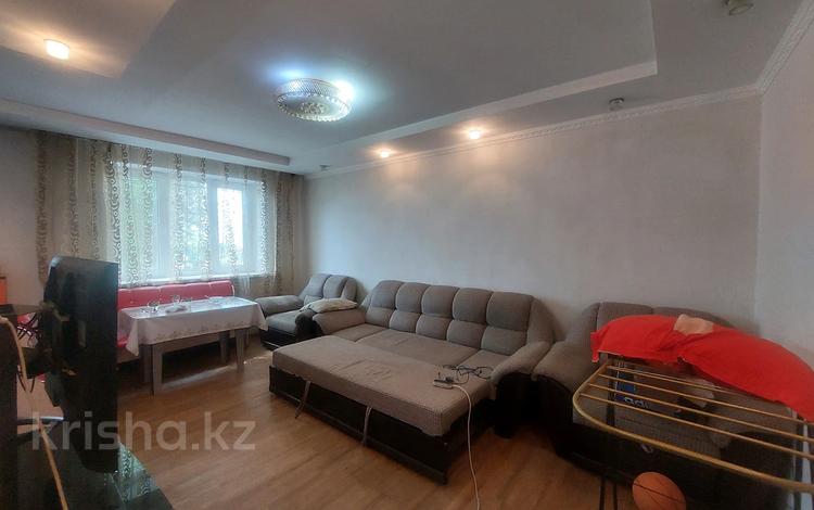 4-комнатная квартира, 81 м², 1/5 этаж, каратал за 24 млн 〒 в Талдыкоргане, Каратал — фото 2