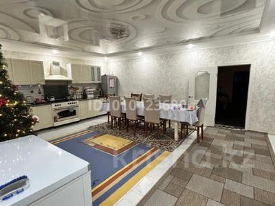 Жеке үй · 5 бөлме · 200 м² · 9.5 жүзд., Назарбекова 17 — Кирова, бағасы: 38 млн ₸ в Таразе