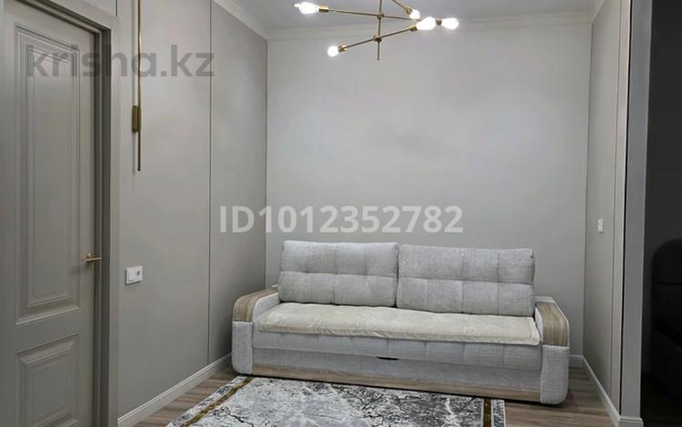 2-комнатная квартира · 48 м² · 8/9 этаж, ул. Ораза Жандосова 234 за 390 000 ₸ в Алматы, Жетысуский р-н — фото 2