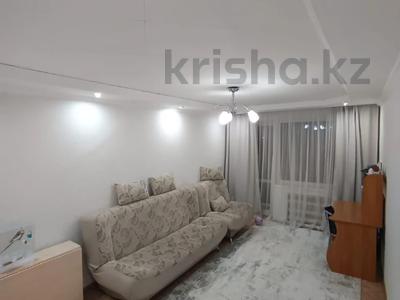 2-комнатная квартира · 43 м² · 2/5 этаж, Карла Маркса 123 за 6.8 млн 〒 в Шахтинске