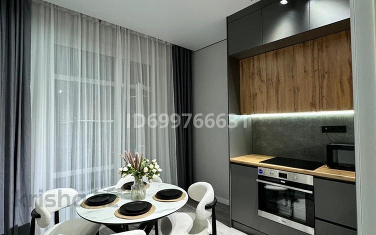1-комнатная квартира · 38 м² · 9/10 этаж, Туран 40/1 за 250 000 ₸ в Астане, Есильский р-н — фото 2