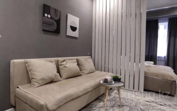 1-бөлмелі пәтер · 45 м² · 9/12 қабат, Тайманов 48, бағасы: 18 000 ₸ в Атырау — фото 2