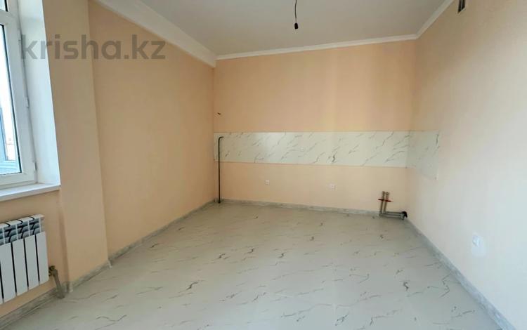 1-бөлмелі пәтер · 70.7 м² · 2/7 қабат, Болашак, бағасы: 31.5 млн ₸ в Талдыкоргане, мкр Болашак — фото 2