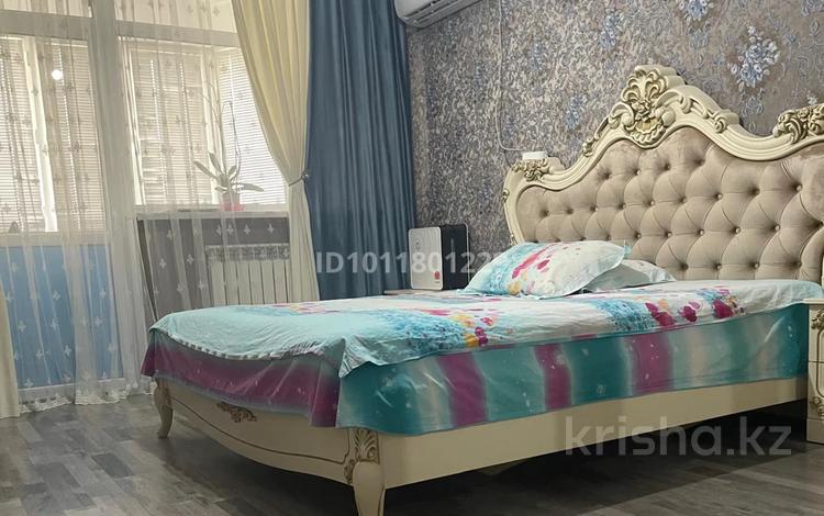 1-комнатная квартира · 45 м² · 3/5 этаж, мкр Асар 11 за 180 000 ₸ в Шымкенте, Абайский р-н — фото 2