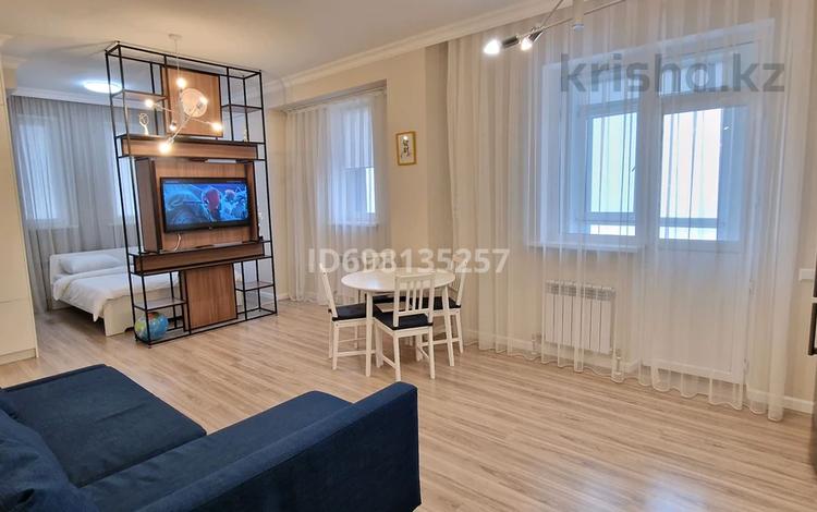 1-комнатная квартира · 45 м² · 19/22 этаж, Туркестан 14 — Орынбор за 350 000 ₸ в Астане — фото 2