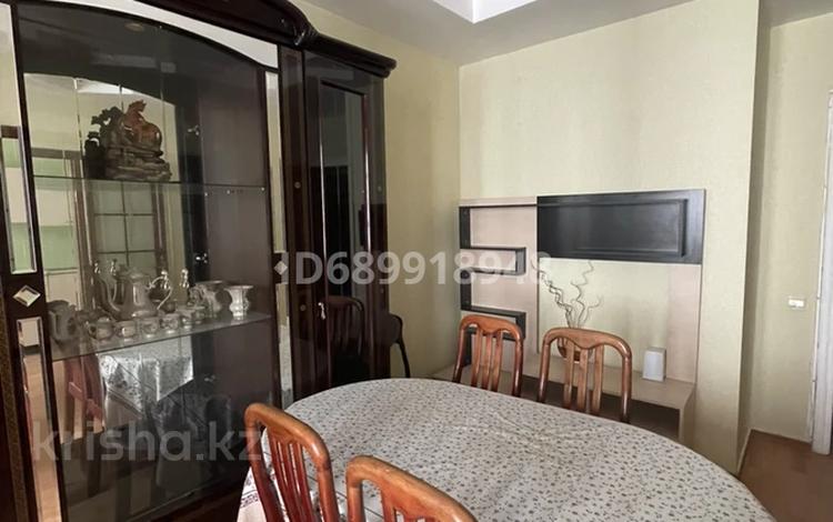 4-бөлмелі пәтер · 90 м² · 5/5 қабат, 13-й мкр — Около БЦ Кораблик, недалеко от ЖК Тамшалы, бағасы: 26 млн ₸ в Актау — фото 6