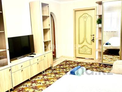 1-комнатная квартира · 34 м² · 4 этаж, Майкудук, 19й микрорайон 71 — Почта Магазин ,, Ракат,, , автомойка и стоянка за 10 000 ₸ в Караганде, Алихана Бокейханова р-н