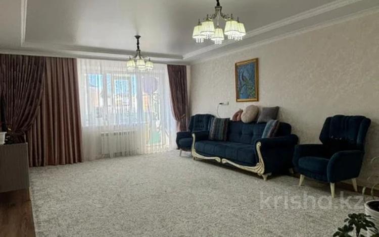 3-бөлмелі пәтер · 108 м² · 3/5 қабат, Алтын орда ш/а., бағасы: 43 млн ₸ в Актобе, мкр. Алтын орда — фото 2