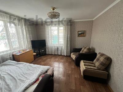 Часть дома · 3 комнаты · 62.1 м² · 5.8 сот., Речников за 9.9 млн 〒 в Семее