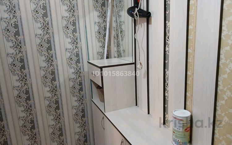 1-комнатная квартира · 50 м² · 3/5 этаж, Янгеля 24 за 8 000 ₸ в Байконуре — фото 2