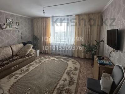Жеке үй · 3 бөлме · 90 м² · 15 жүзд., Курмангазы, бағасы: 9 млн ₸ в 