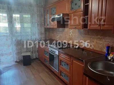 4-комнатная квартира · 79.7 м² · 2/5 этаж, Абая 23 А — Базар "Биля" за 50 млн ₸ в 