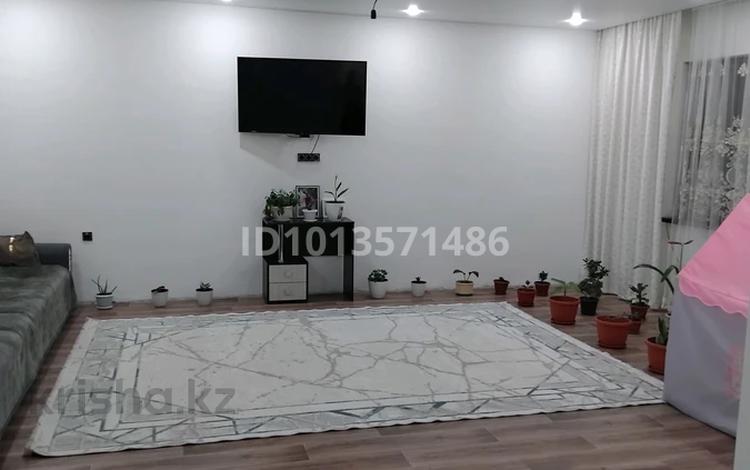 Отдельный дом · 3 комнаты · 150 м² · 4.5 сот., Новостройки 3690/51 за 55 млн ₸ в Бельбулаке (Мичурино) — фото 2