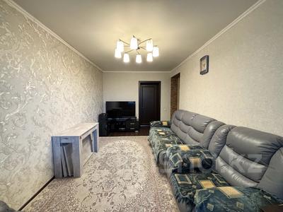 3-комнатная квартира · 58 м² · 4/5 этаж, мкр Михайловка , Крылова 11 за 26 млн ₸ в Караганде, Казыбек би р-н