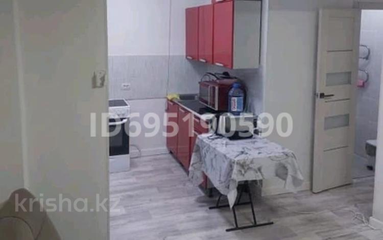 1-бөлмелі пәтер · 35 м² · 2/5 қабат, Сабитова 20 — Рядом прокуратура, бағасы: 8.8 млн ₸ в Балхаше — фото 6