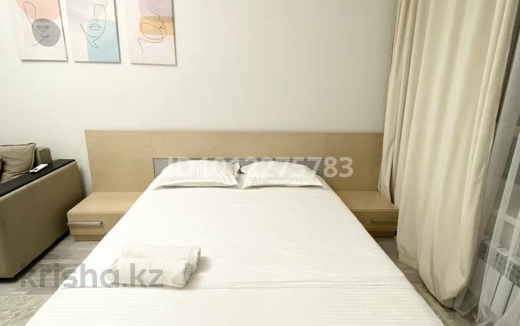 2-бөлмелі пәтер · 80 м² · 8/12 қабат, Просп. Туран 34А, бағасы: 25 000 ₸ в Астане, Нура р-н — фото 2
