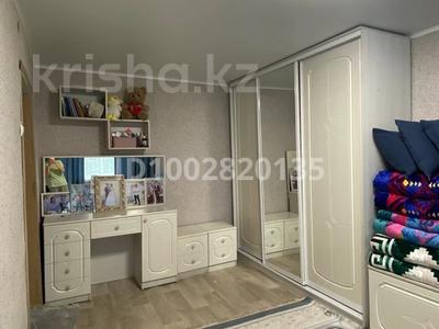 1-комнатная квартира · 37 м² · 3/5 этаж, Жастар 15 46кв за 10.5 млн 〒 в Талдыкоргане, мкр Жастар