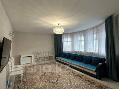 4-комнатная квартира · 136 м² · 7/9 этаж, Сабира Рахимова 2 за 50.5 млн 〒 в Астане, р-н Байконур