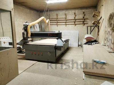 Өнеркәсіптік база · 13 сотық, Кошке Кеменгерулы 35А, бағасы: 50 млн 〒 в Астане, Сарыарка р-н