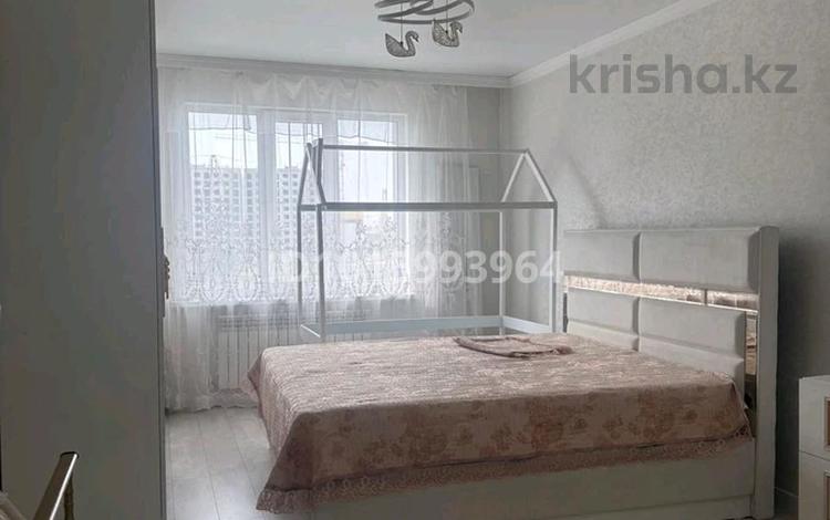 3-комнатная квартира · 77 м² · 7/7 этаж, Касыма Шарипова 206/9 за 350 000 ₸ в Алматы, Алатауский р-н — фото 2