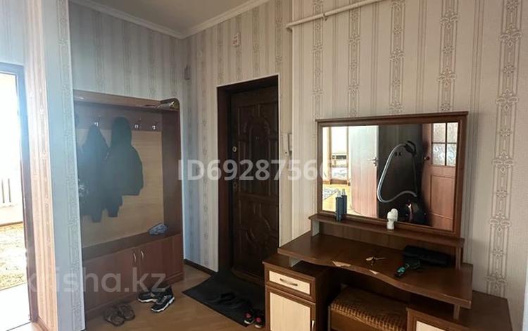 3-комнатная квартира, 200 м², 5/5 этаж помесячно, Достоевский за 250 000 〒 в Таразе — фото 2