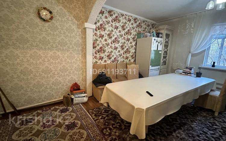 Отдельный дом · 3 комнаты · 80 м², Вагонная 12/2 — Р-н 26 школы зади вокзала за 17 млн ₸ в Уральске — фото 2