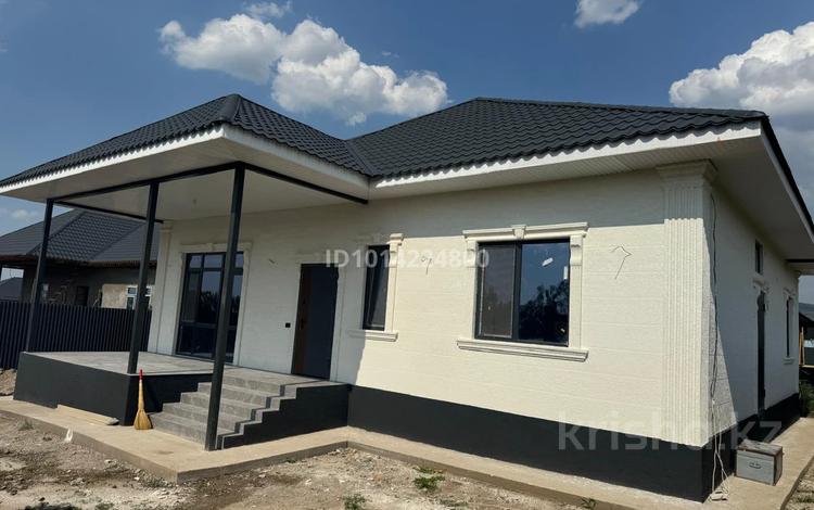Отдельный дом · 4 комнаты · 140 м² · 6 сот., Новостройка 140 — Возле новой больницы за 49 млн ₸ в Талгаре — фото 2