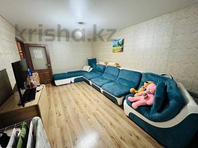 2-бөлмелі пәтер · 62 м² · 7/10 қабат, Азербаева 6/2, бағасы: ~ 27 млн ₸ в Астане, Сарайшык р-н
