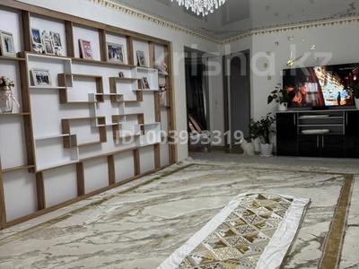 3-комнатная квартира · 65 м² · 2/5 этаж, Ауэзова — Дворец школьников за 21 млн 〒 в 