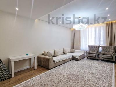 6-комнатная квартира · 175 м² · 6/12 этаж, Тауелсиздик 56/3 за 220 млн ₸ в Астане, Алматы р-н