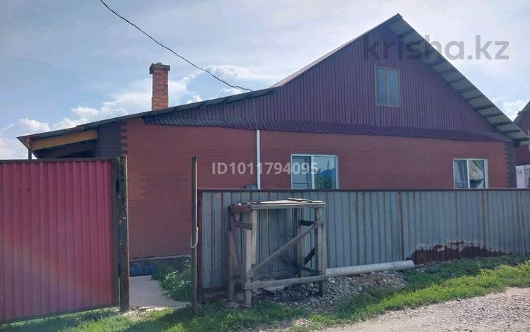 Жеке үй · 3 бөлме · 100 м² · 6 сот., Малиновая 98, бағасы: 15 млн ₸ в Усть-Каменогорске — фото 2