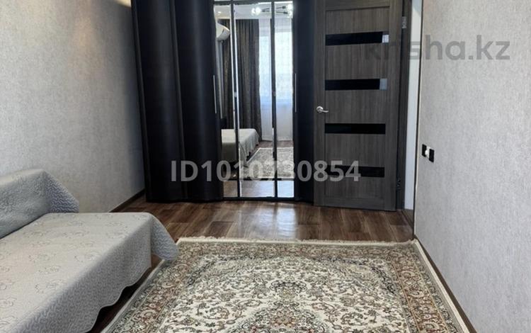 1-бөлмелі пәтер · 35 м² · 7/9 қабат, Абая 119 — Ледовый дворец, бағасы: 120 000 ₸ в Уральске — фото 2
