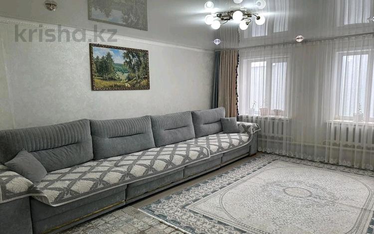 Жеке үй · 3 бөлме · 91 м² · 3 сот., Ауэзова 100, бағасы: 19 млн 〒 в Кокшетау — фото 2