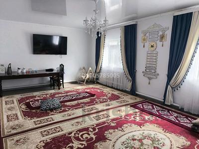 Отдельный дом · 4 комнаты · 129.7 м² · 11.4 сот., мкр Шанхай, Олега Кошевого 73 — Казангапа за 30 млн ₸ в Актобе