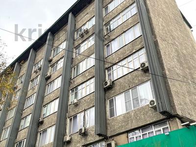 Свободное назначение, офисы, общепит, салоны красоты, фитнес и спорт, медцентры и аптеки, образование, развлечения, конференц-залы, кабинеты и рабочие места, студии · 650 м² за ~ 5.5 млн 〒 в Алматы, Алмалинский р-н