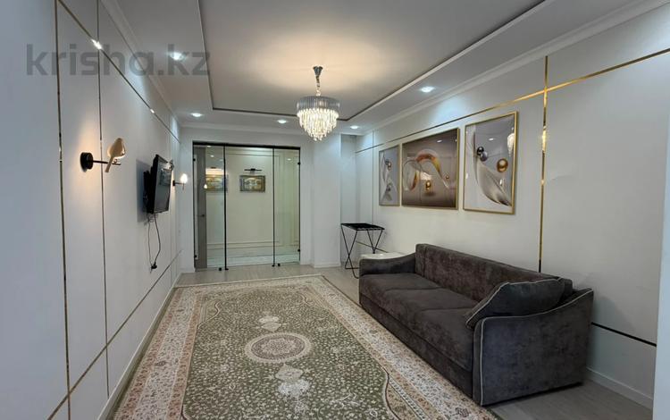 3-комнатная квартира · 110 м² · 5/12 этаж, Кунаева за 550 000 ₸ в Шымкенте — фото 2