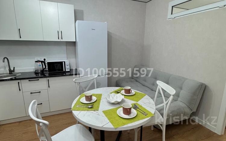 2-бөлмелі пәтер · 32 м² · 9/9 қабат, мкр Шугыла, Мкрн Шугыла 340/37 — Строительная, бағасы: 15 000 ₸ в Алматы, Наурызбайский р-н — фото 2