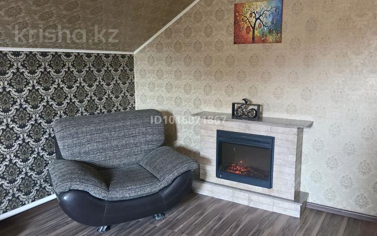 Отдельный дом · 5 комнат · 240 м² · 8 сот., Кулымбаева 30 за 70 млн ₸ в  — фото 2