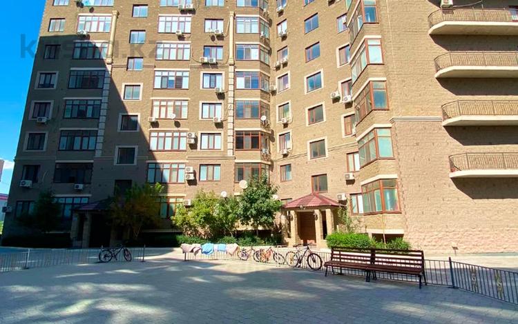 3-комнатная квартира · 106.3 м² · 2/9 этаж, Габдиева 47б за 47 млн ₸ в Атырау — фото 2