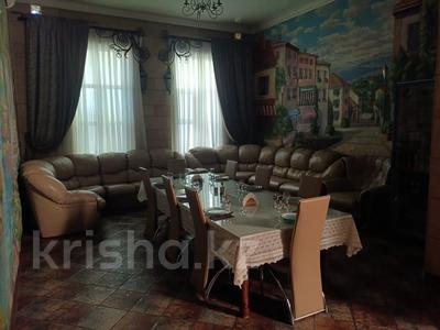 Жеке үй · 4 бөлме · 350 м², 11-шағынаудан, Бикет Батыра — Сайрамская, бағасы: 200 000 ₸ в Шымкенте, Енбекшинский р-н