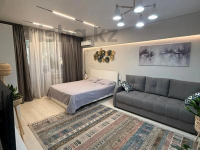 1-комнатная квартира · 35 м² · 5/5 этаж, есенова за 33 млн ₸ в Алматы, Медеуский р-н