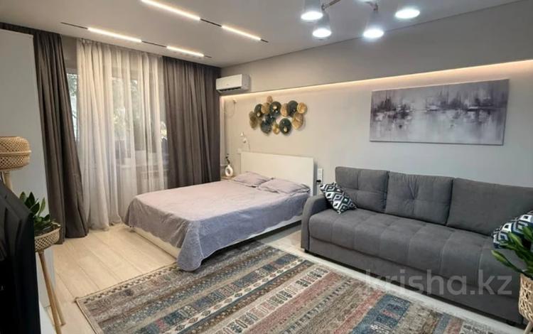 1-комнатная квартира · 35 м² · 5/5 этаж, есенова за 33 млн ₸ в Алматы, Медеуский р-н — фото 13