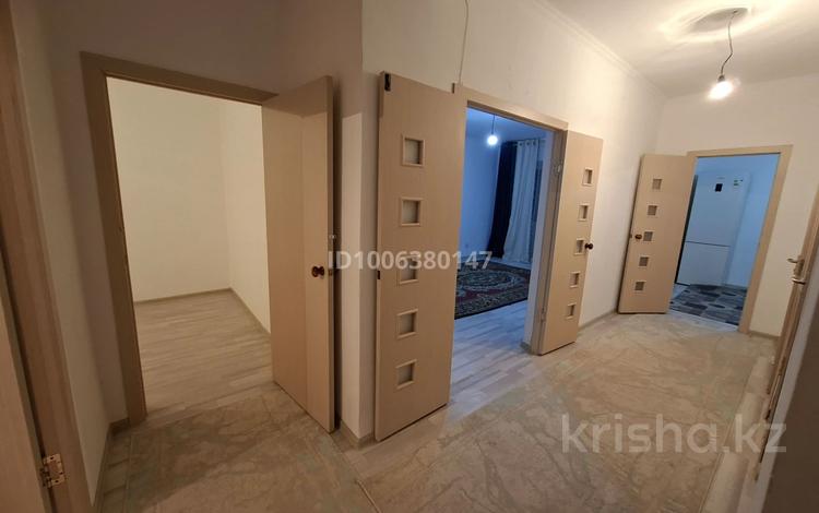 3-комнатная квартира · 67 м² · 5/5 этаж, Левый берег 69 — Орда скул за 130 000 〒 в  — фото 2