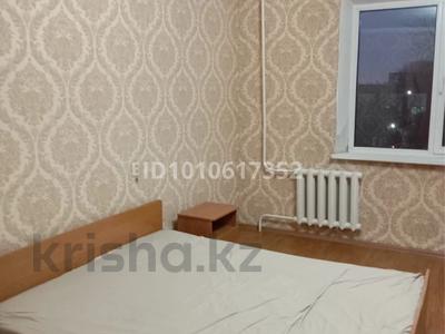 3-комнатная квартира · 70 м² · 4/5 этаж, Мкр. Гульдер-1 4 за 160 000 〒 в Караганде, Казыбек би р-н